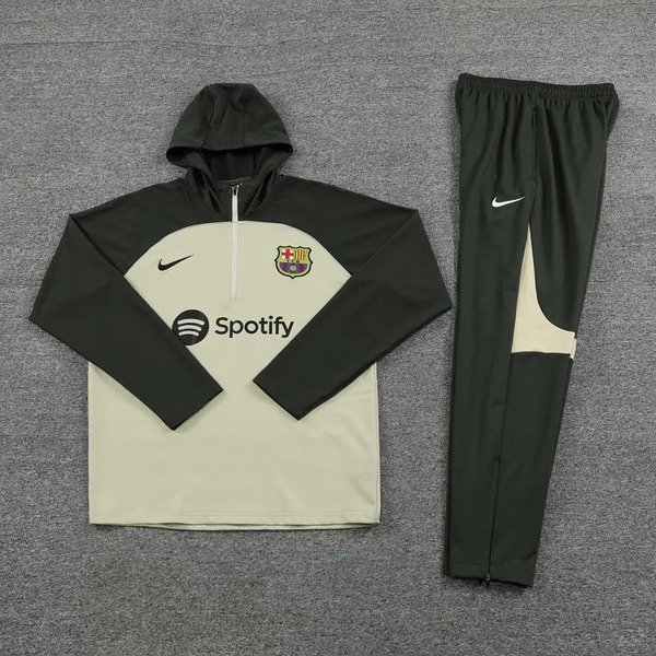 Barcelona Academy Pro Anthem Men's Nike Dri-FIT Soccer Full-Zip Jacket.  Nike.com